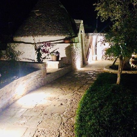 Trullo Rinaldi - Private Pool And Sauna Castellana Grotte Ngoại thất bức ảnh