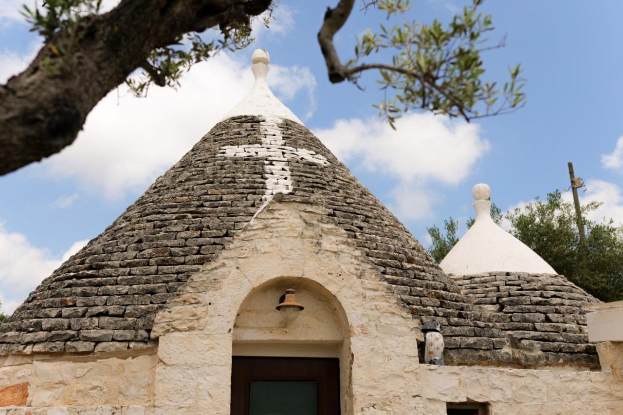 Trullo Rinaldi - Private Pool And Sauna Castellana Grotte Ngoại thất bức ảnh